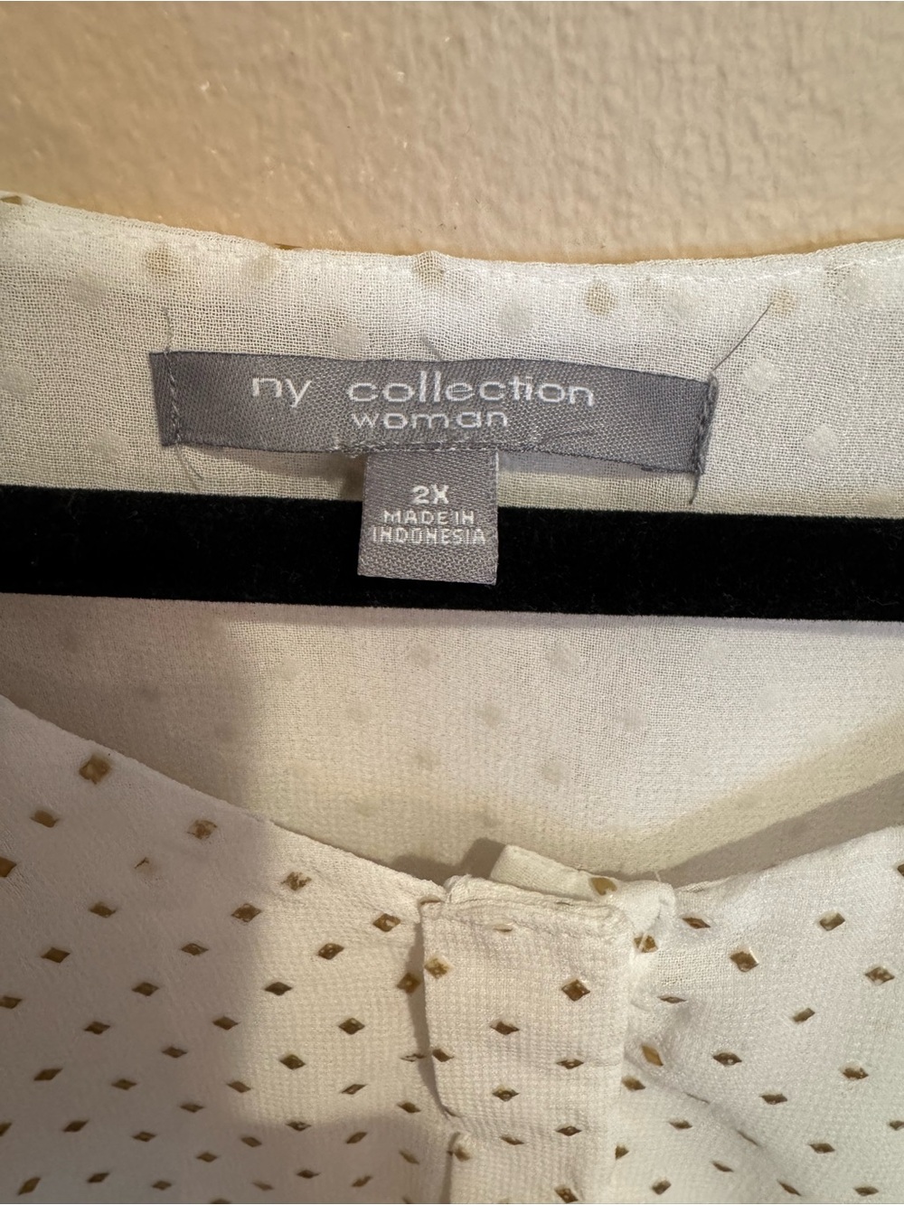 NY Collection White Layered Button Long-Sleeve Blouse with Gold Studded Detail - Picture 3 of 9